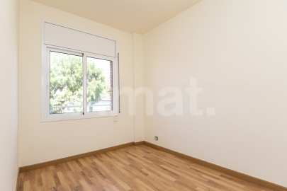 AMPLITUDE, GOOD LOCATION AND COMMUNITY AREA WITH SWIMMING POOL -25