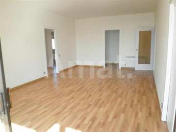 AMPLITUDE, GOOD LOCATION AND COMMUNITY AREA WITH SWIMMING POOL -9