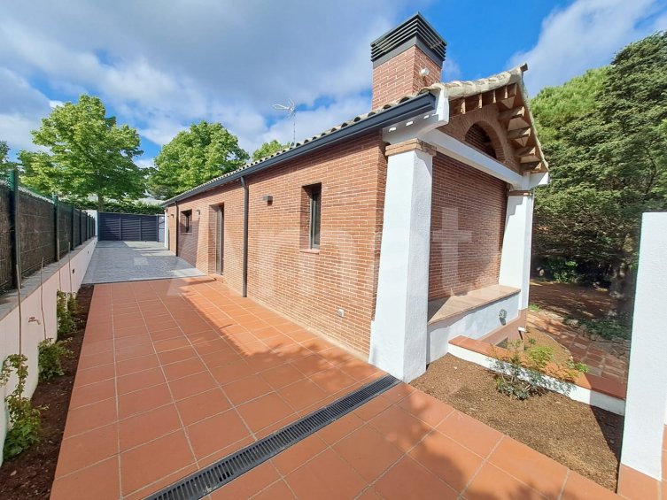 Casa unifamiliar de nova construcció en lloguer al Golf de Sant Cugat -15