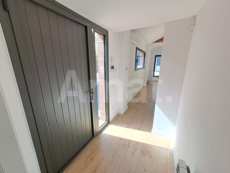 Casa unifamiliar de nova construcció en lloguer al Golf de Sant Cugat -5
