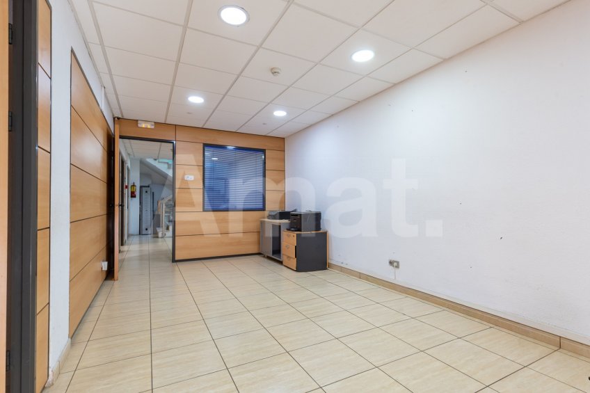 Gran local comercial duplex, en Travessera de Dalt -44