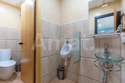 Large duplex commercial premises on Travessera de Dalt
 -6
