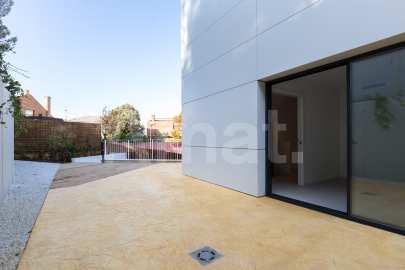 Casa cantonera seminova i de disseny, a Collserola -25