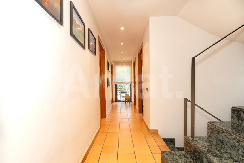 Atractiva casa con piscina, en Els Gorgs de Franqueses -16