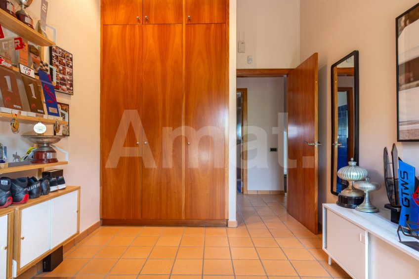Atractiva casa con piscina, en Els Gorgs de Franqueses -25
