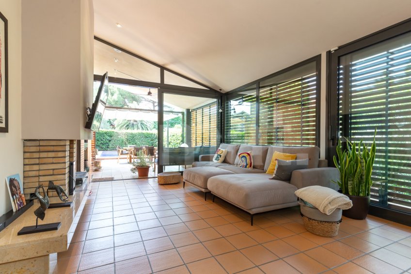 Atractiva casa con piscina, en Els Gorgs de Franqueses -27