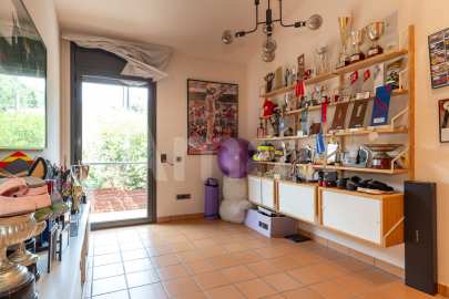 Atractiva casa con piscina, en Els Gorgs de Franqueses -29