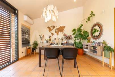 Atractiva casa con piscina, en Els Gorgs de Franqueses -7