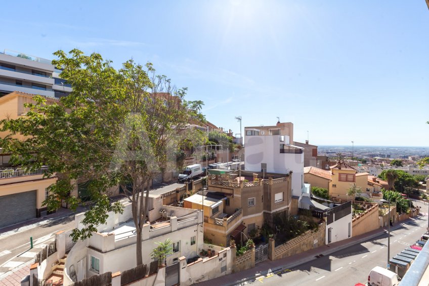 Penthouse with solarium and panoramic views, in La Miranda -3