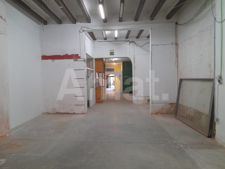 Oportunidad de negocio en una zona de tejido empresarial. -11
