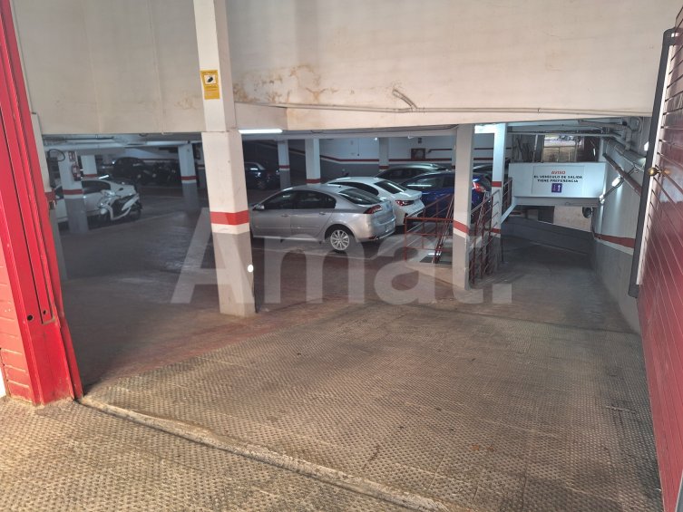 Plaza de parking en Ronda Guinardó -14