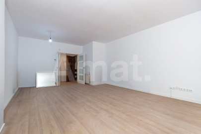 Refurbished fround-floor flat with a large terraces, in Parc Central -10