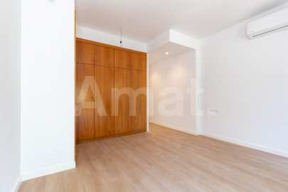 Refurbished fround-floor flat with a large terraces, in Parc Central -20