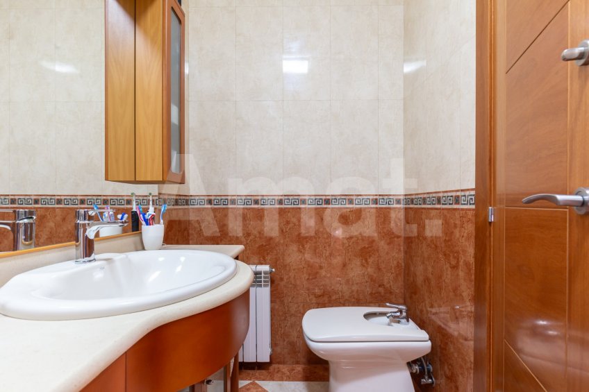 Piso muy luminoso con balcón, en El Putxet i Farró -13