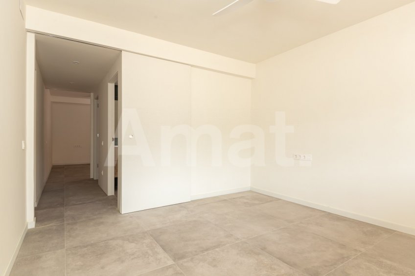 Groundfloor with garden to enjoy and live in -14
