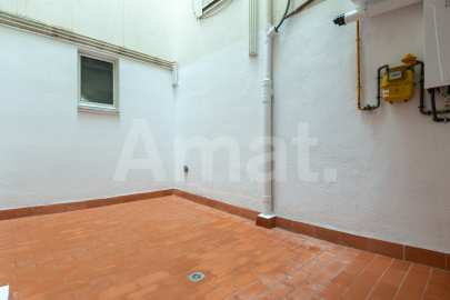 Groundfloor with garden to enjoy and live in -22