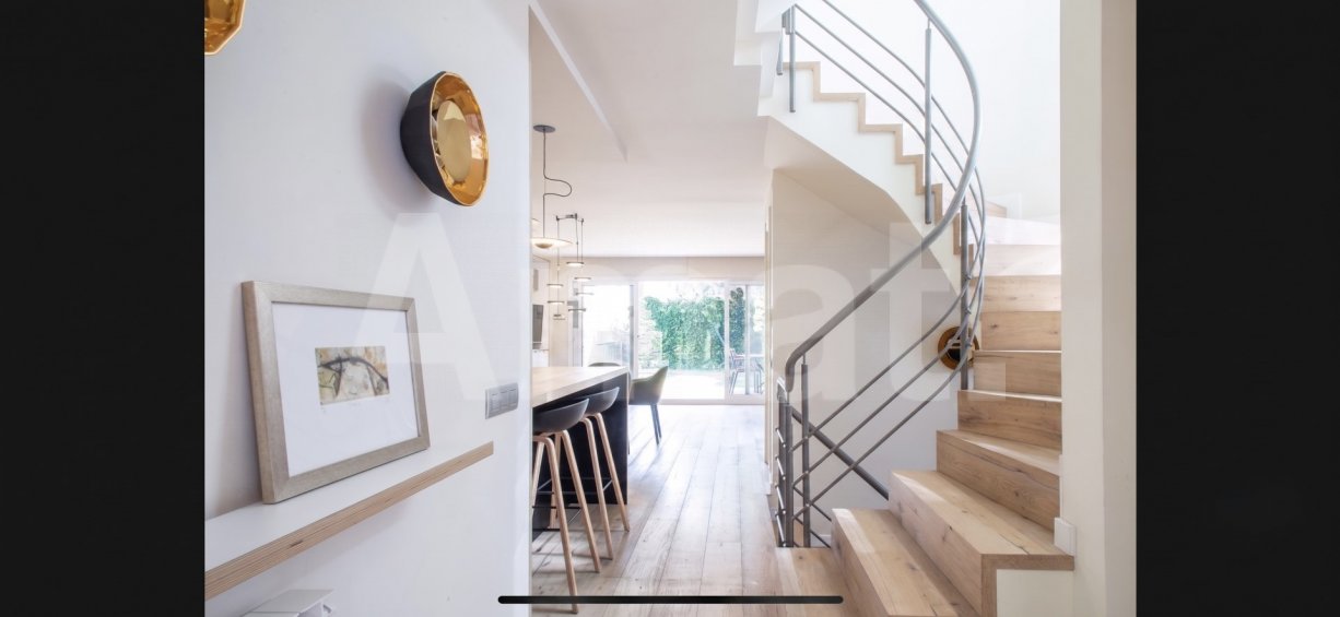 Exclusiva casa adossada cantonera amb jardí privat a Sant Just Desvern -8