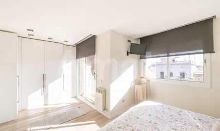 Exclusiva casa adossada cantonera amb jardí privat a Sant Just Desvern -17