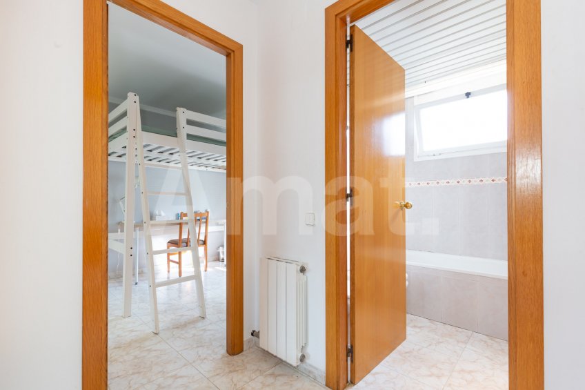 Magnífica planta baixa dúplex amb jardí, en una de les millors zones -36