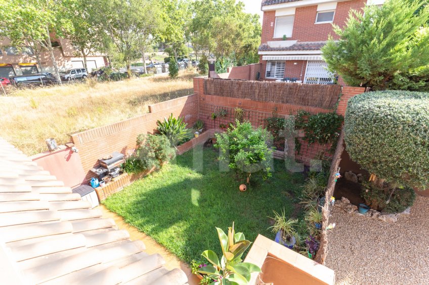Magnífica planta baixa dúplex amb jardí, en una de les millors zones -44