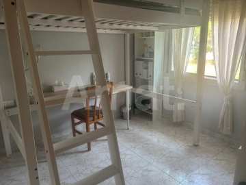 Magnificent Corner Ground Floor Duplex with Private Garden -8