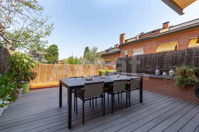 Fantástica adosada en la millor zona de Sant Cugat -10