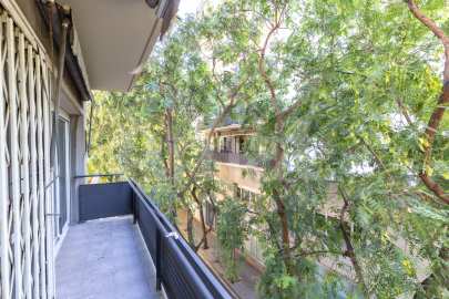 Bright apartment with balcony, in La Barceloneta, close to the sea -10