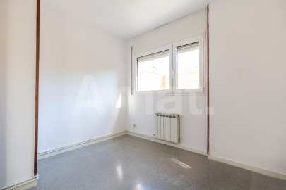 Bright apartment with balcony, in La Barceloneta, close to the sea -22