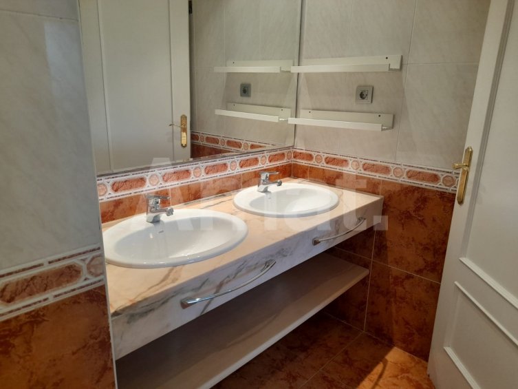 Magnífico piso de 3 habitaciones en Sant Joan Despí -11