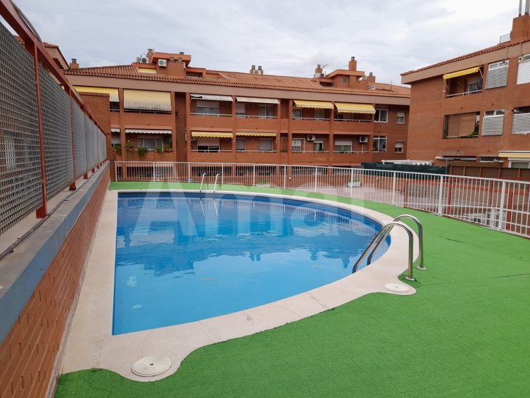 Magnífico piso de 3 habitaciones en Sant Joan Despí -24
