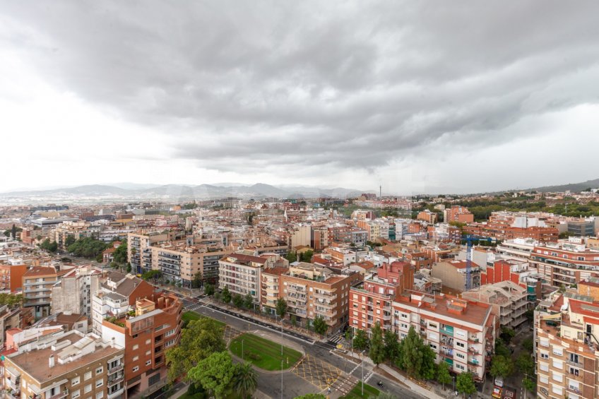 Àtic de 4 habitacions amb espectaculars vistes -21