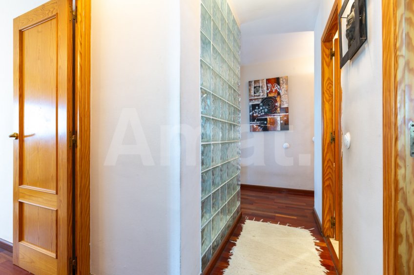 Àtic de 4 habitacions amb espectaculars vistes -25
