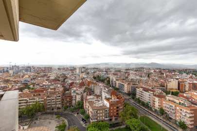 Àtic de 4 habitacions amb espectaculars vistes -20