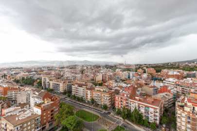 Àtic de 4 habitacions amb espectaculars vistes -21
