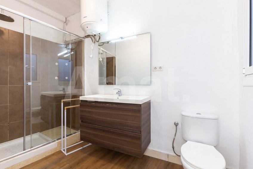 Bright 3-bedroom apartment in Segle XX -14