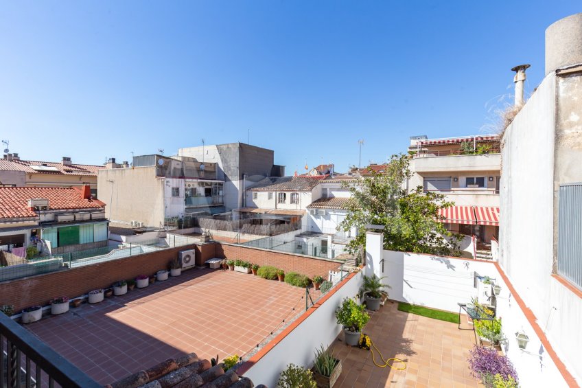 AMAT IMMOBILIARIS ofrece esta espectacular casa adosada en pleno centro de Rubí -15