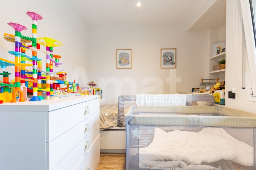 Duplex fully refurbished in one of the best areas in town -28
