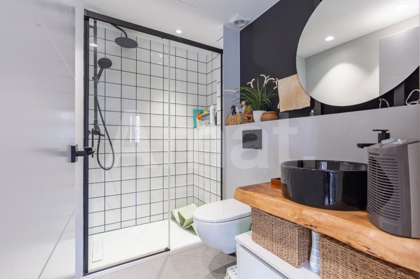 Duplex fully refurbished in one of the best areas in town -3