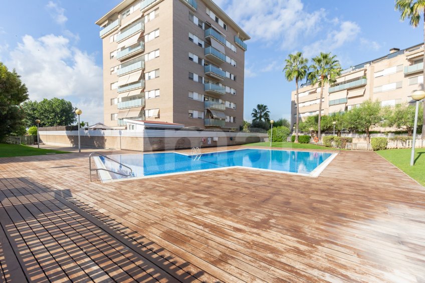 Duplex fully refurbished in one of the best areas in town -40