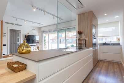Duplex fully refurbished in one of the best areas in town