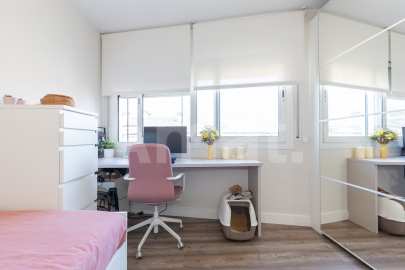 Duplex fully refurbished in one of the best areas in town -26