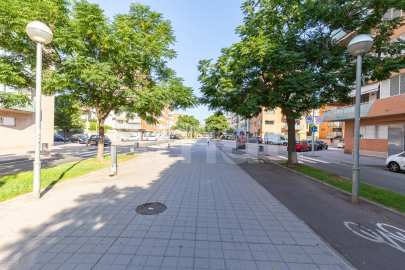 Duplex fully refurbished in one of the best areas in town -45