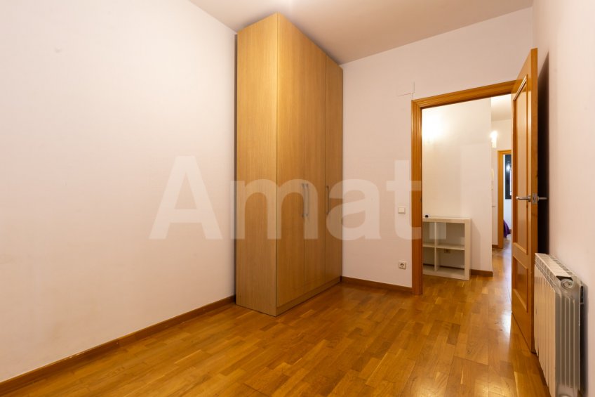 Piso con espectacular terraza de 70 m² en finca de 2005 -16