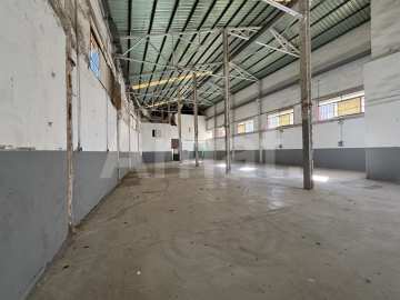 Industrial warehouse with yards and 8m height in Pont Reixat -2