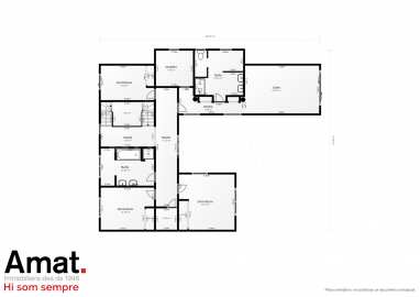 Exclusive house with garden and pool in the center -51