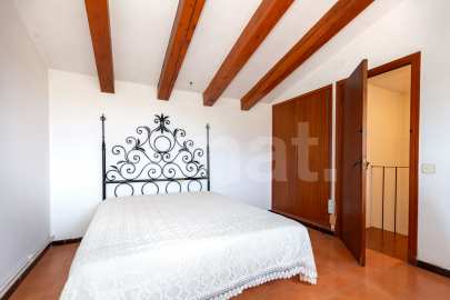 Casa amb gran terreny, i vistes a Mas Roig -24