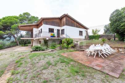 Casa amb gran terreny, i vistes a Mas Roig -38