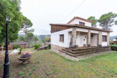 Casa amb gran terreny, i vistes a Mas Roig -40