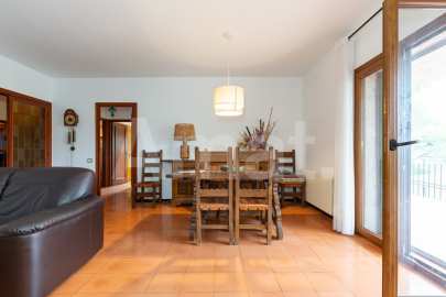 Casa amb gran terreny, i vistes a Mas Roig -7