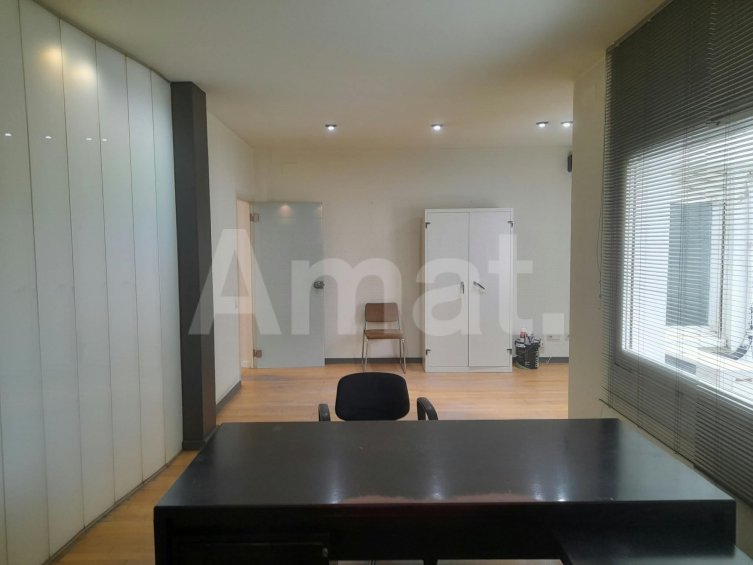 Ideal office space to start your business activity. -3